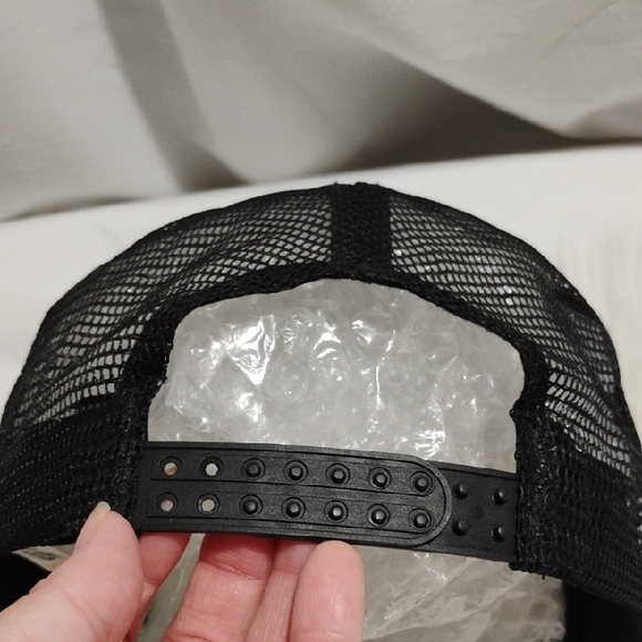 SALE! HTF!! Destin FL Surf Style Black/ White Trucker Snap Back Vintage Hat main image 10